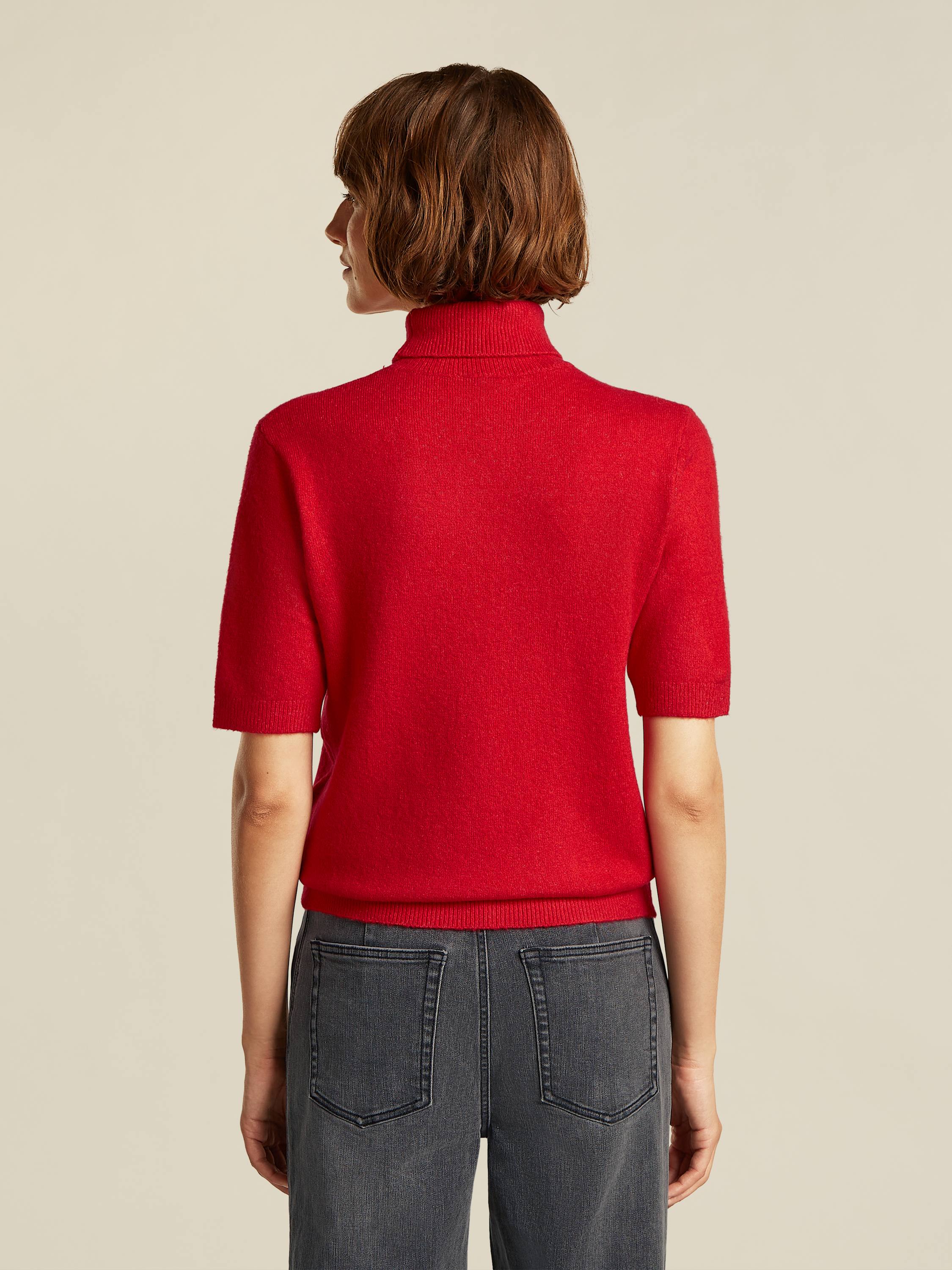 Briana Pullover