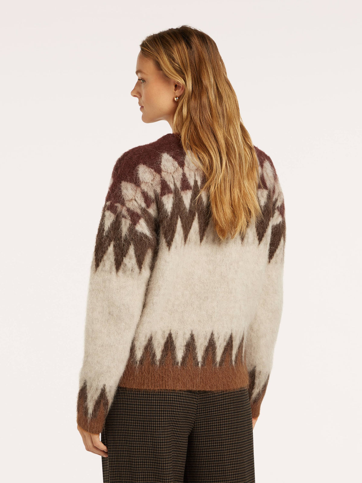 Ekat Pullover