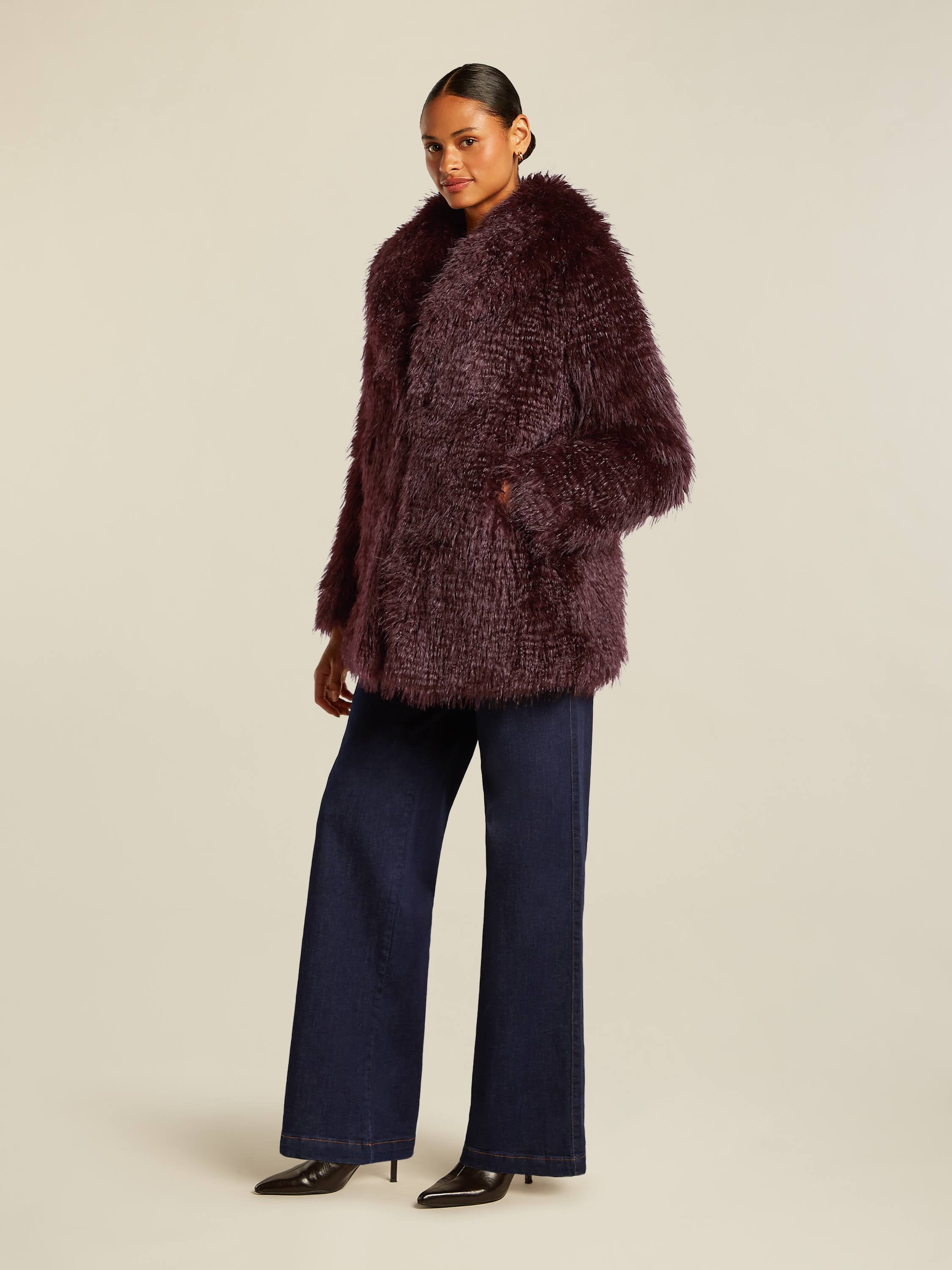 Esmeralda Short Coat