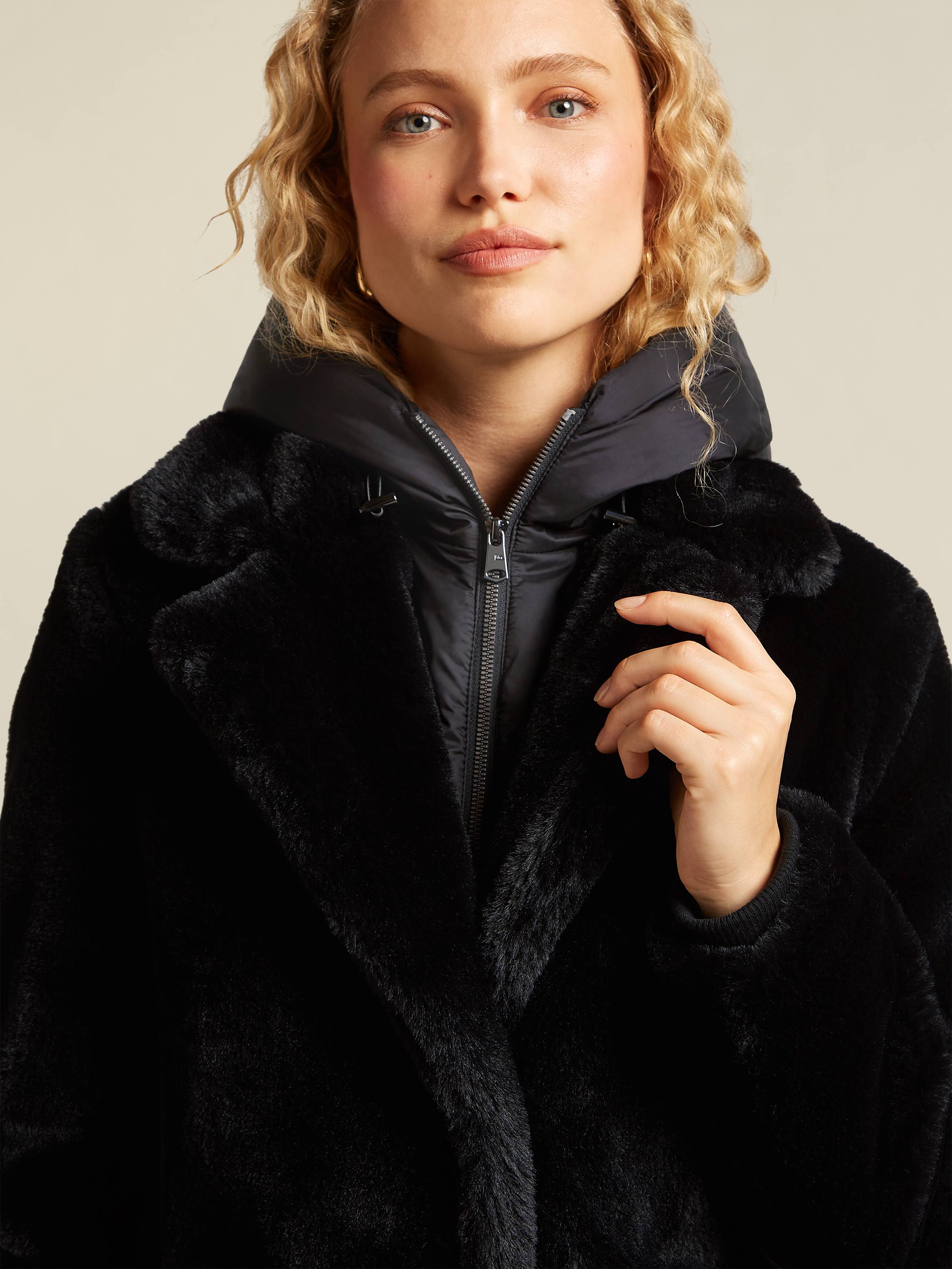 Saar Coat