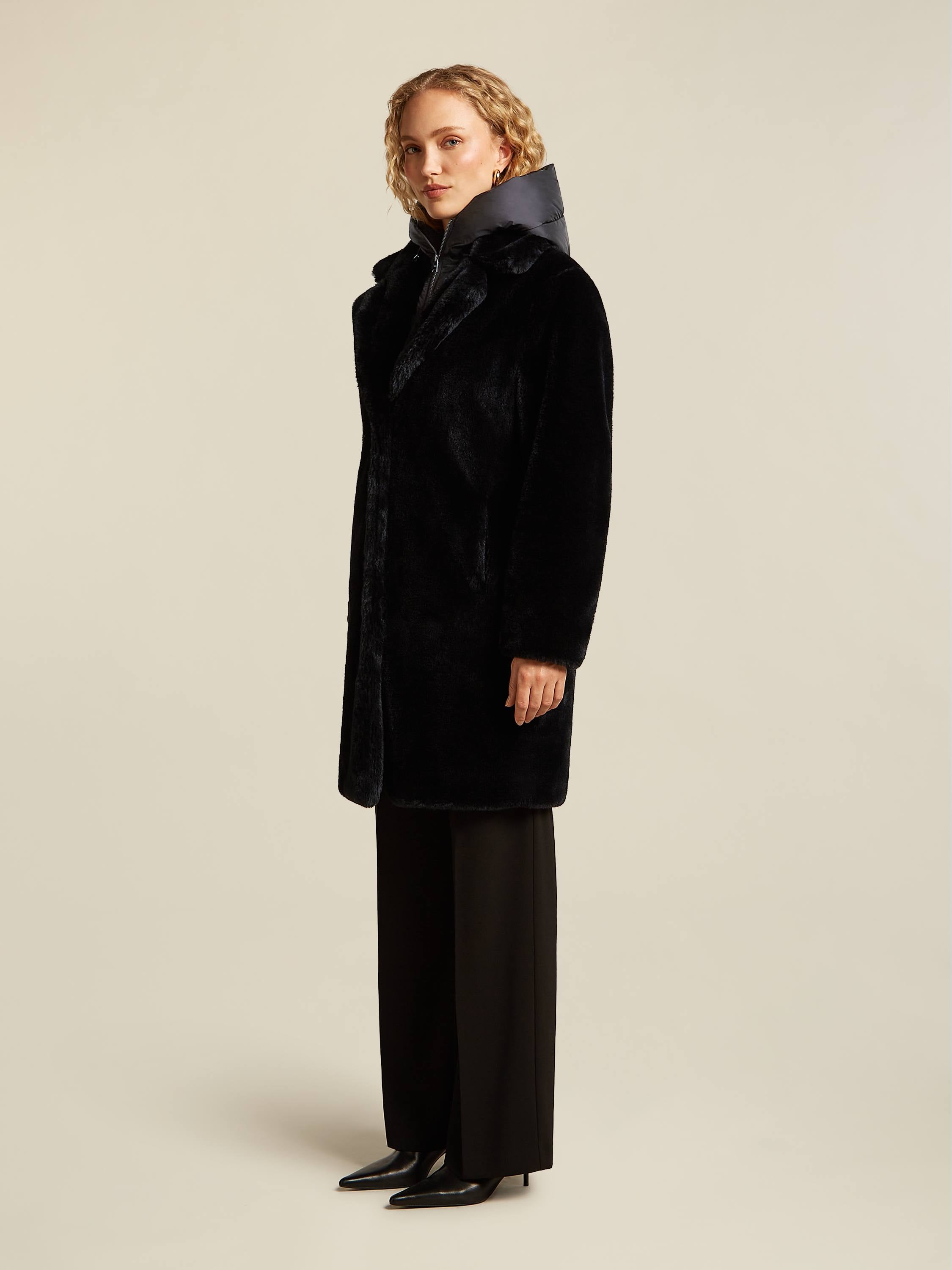 Saar Coat