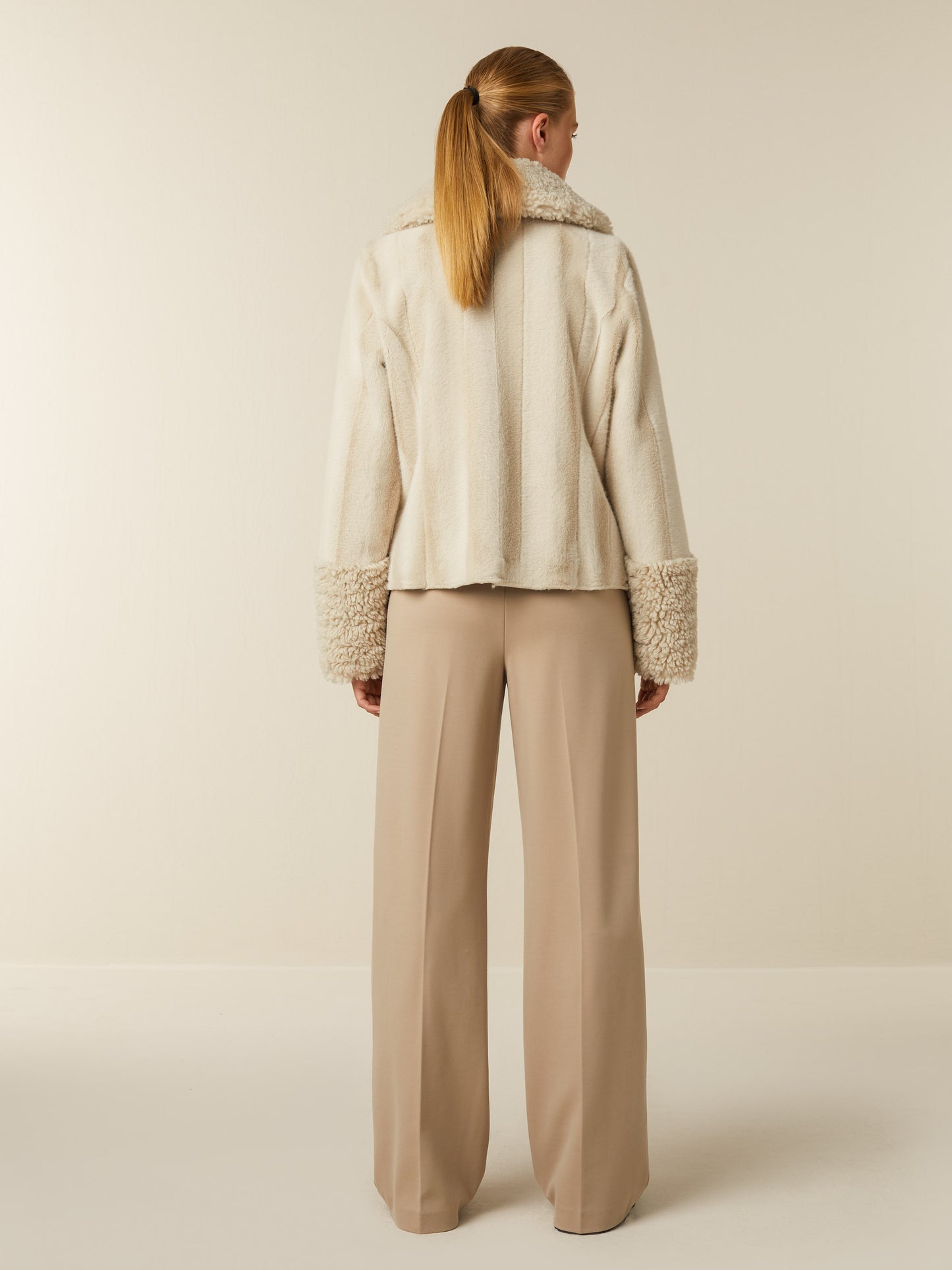 YUKI - Off white
