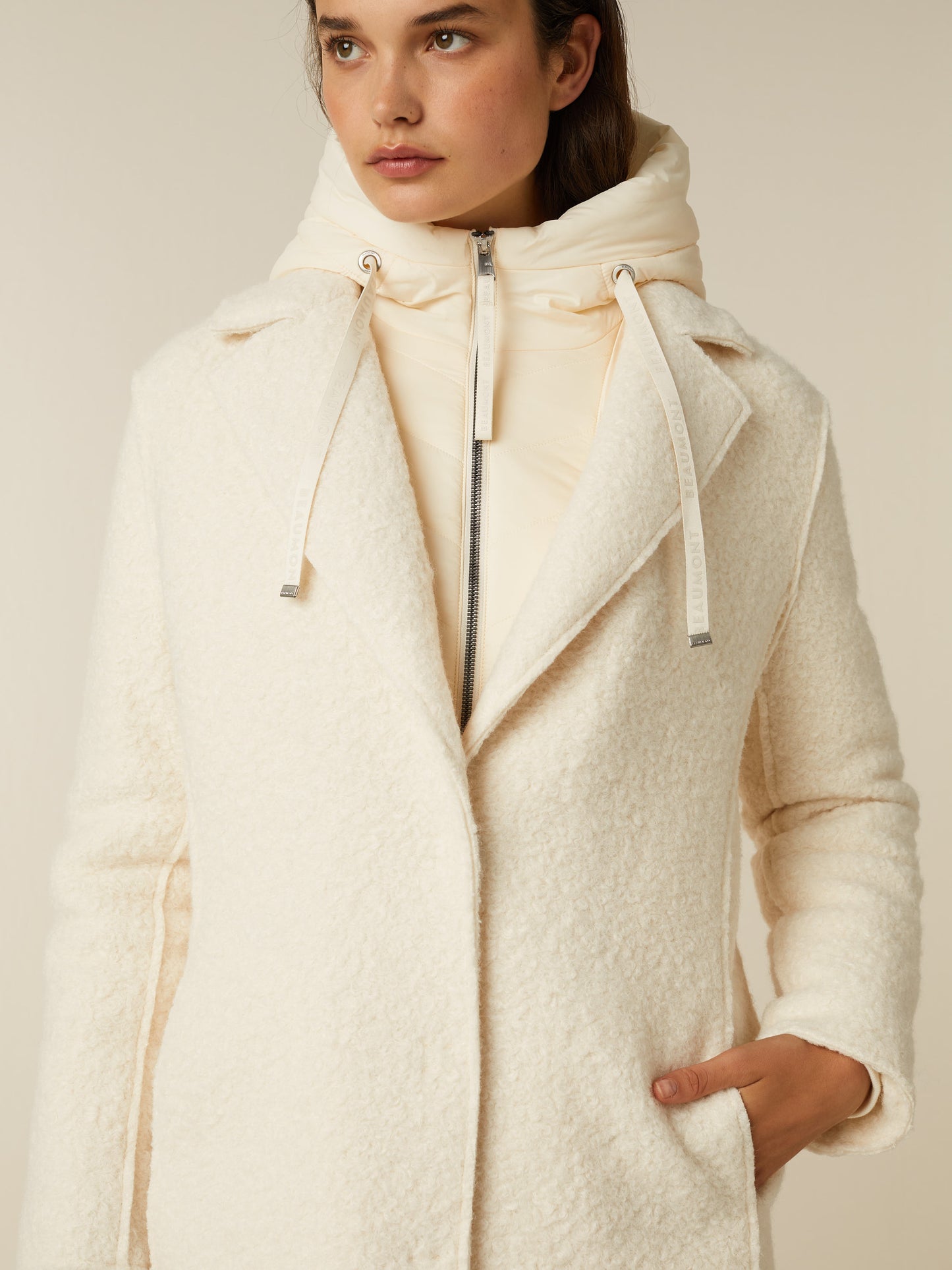 TARA - Off white