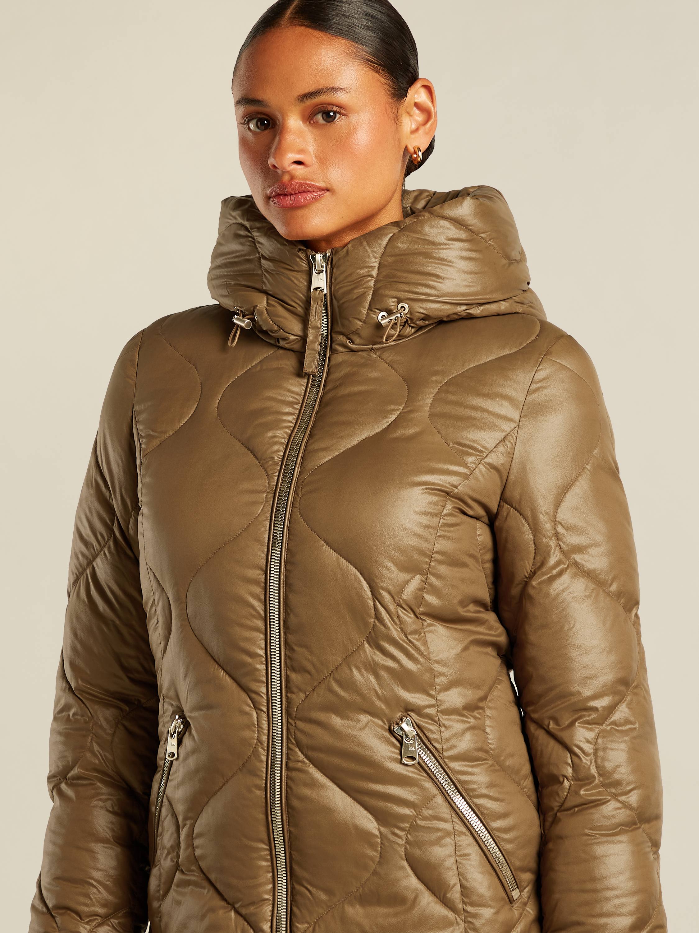 Darla Coat