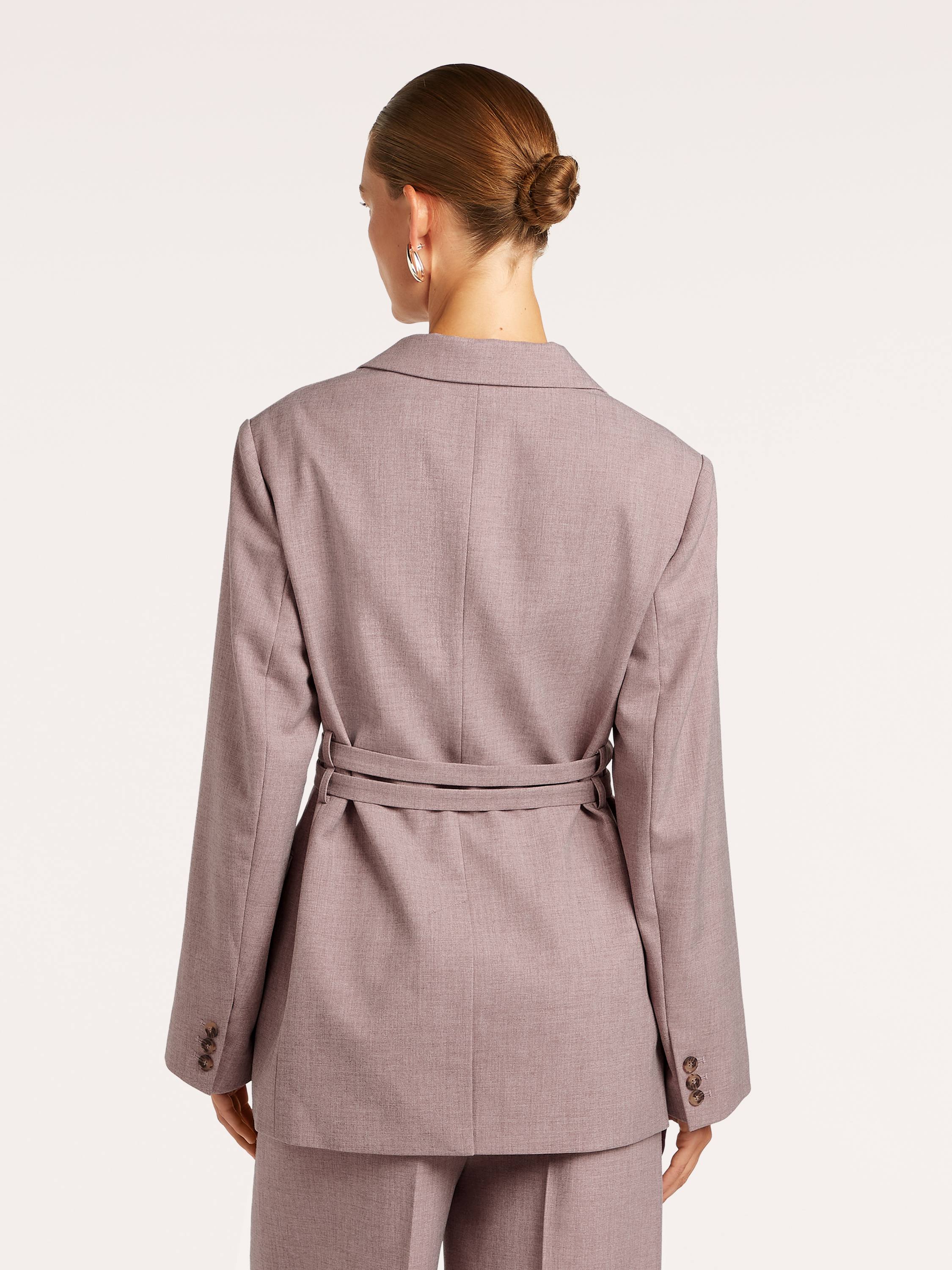 Elvira Blazer