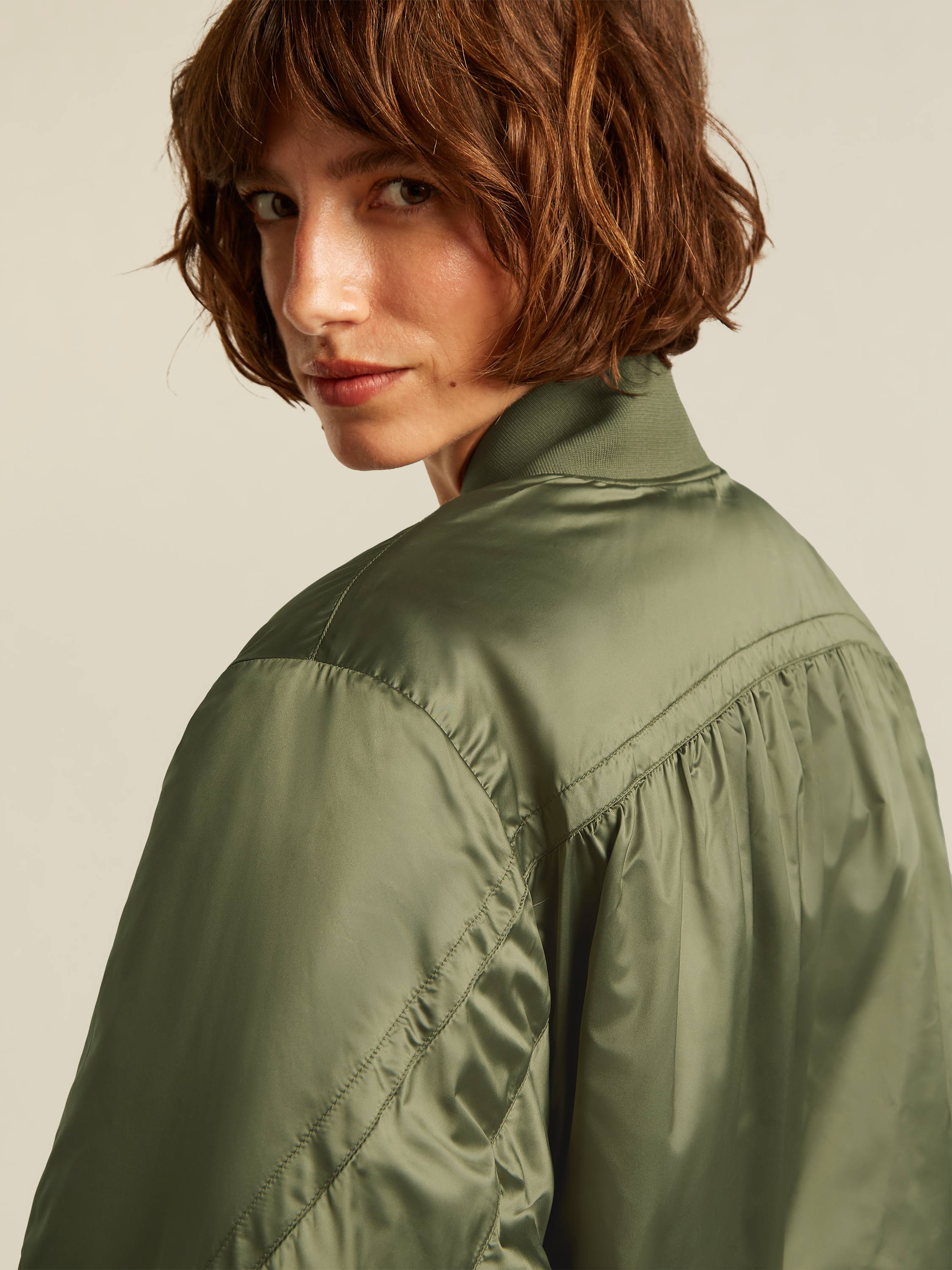 Elya Bomberjacket
