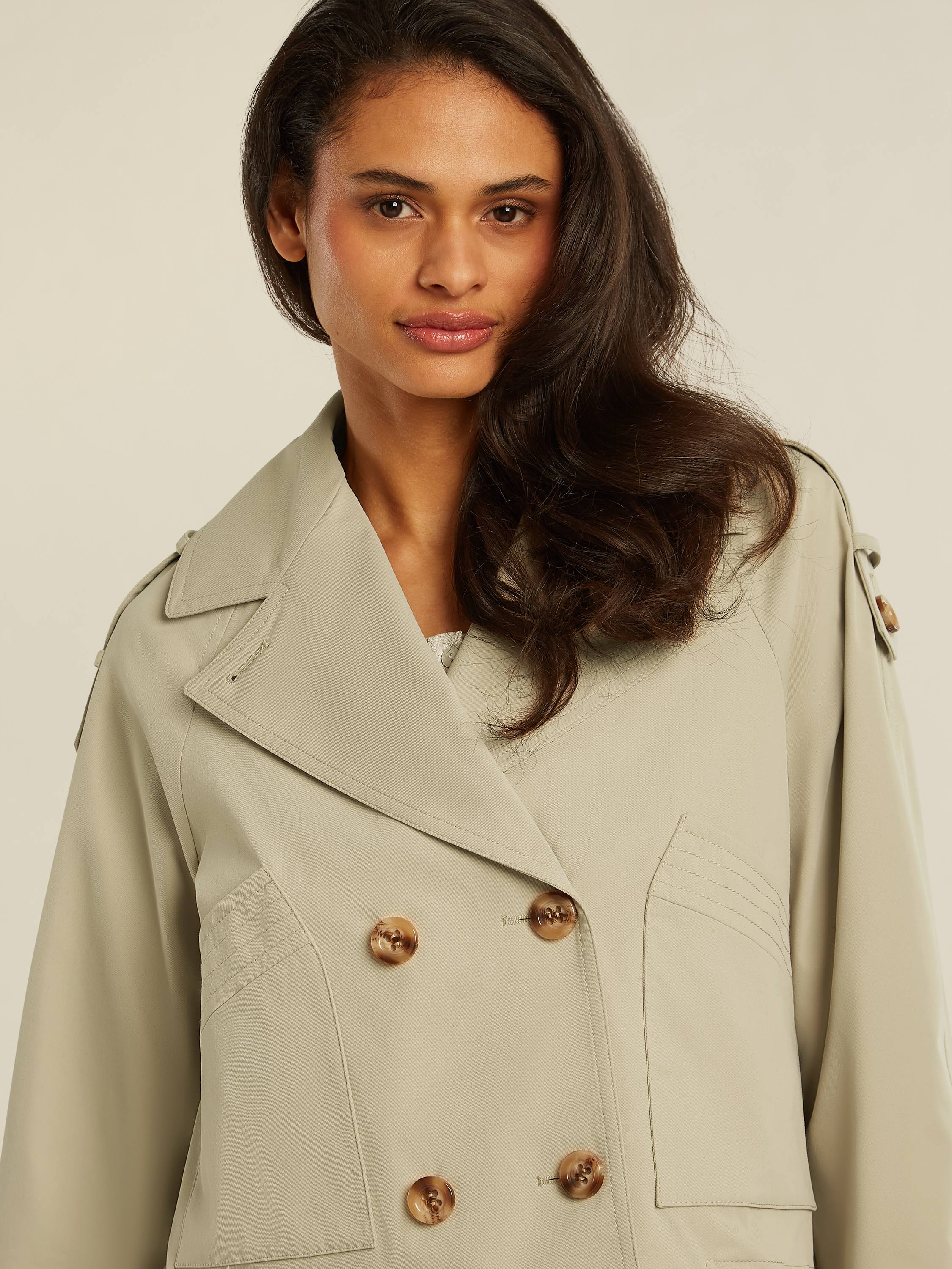 Gracy short trench