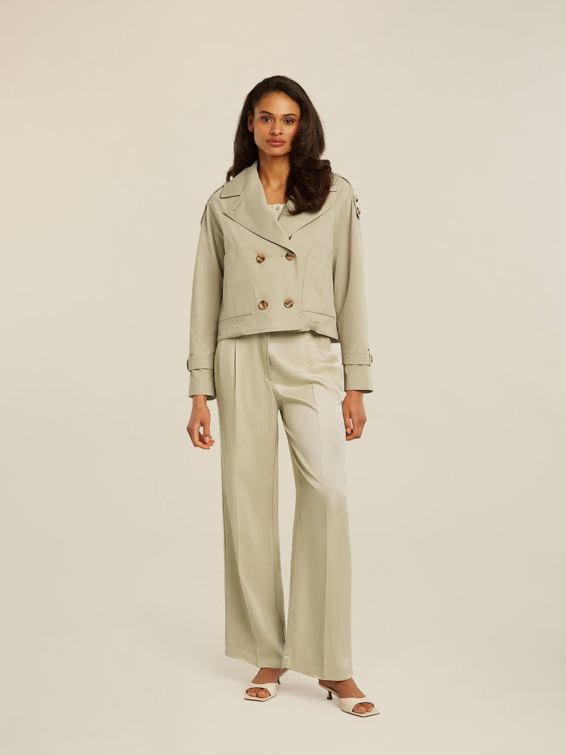 Gracy short trench