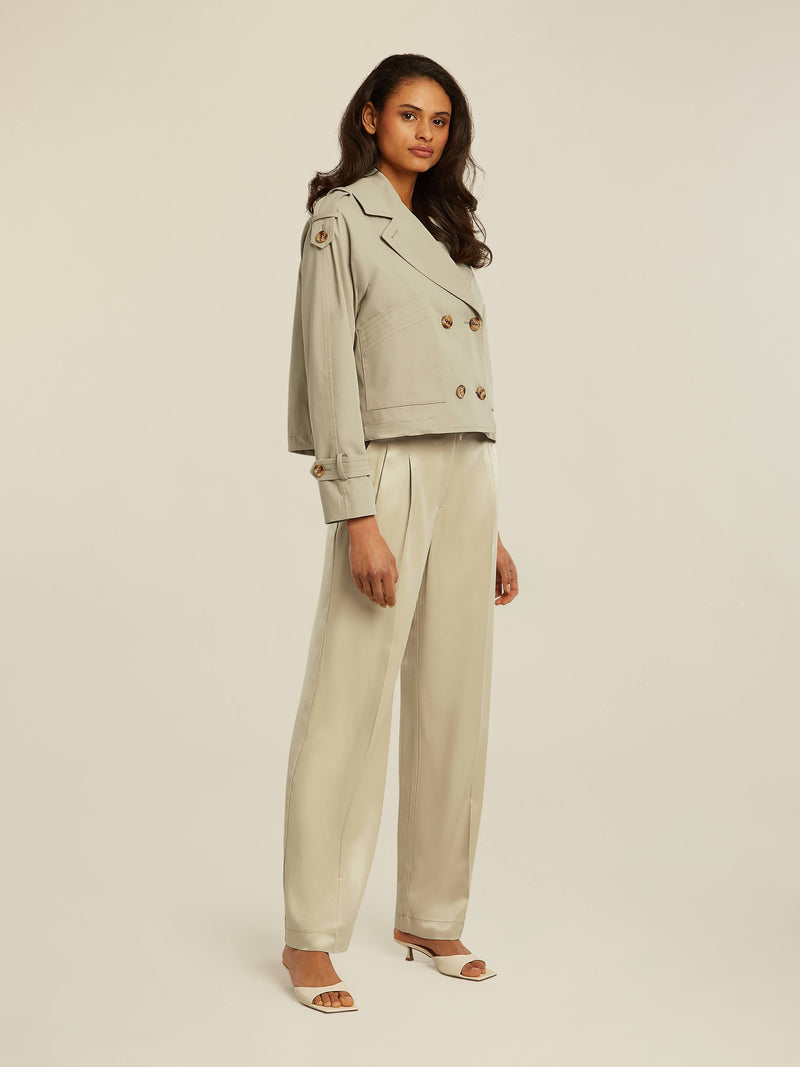 Gracy short trench