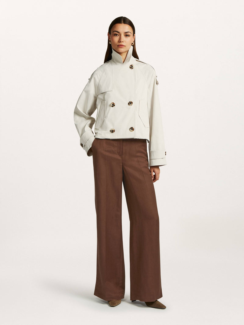 Joanny Short Trench