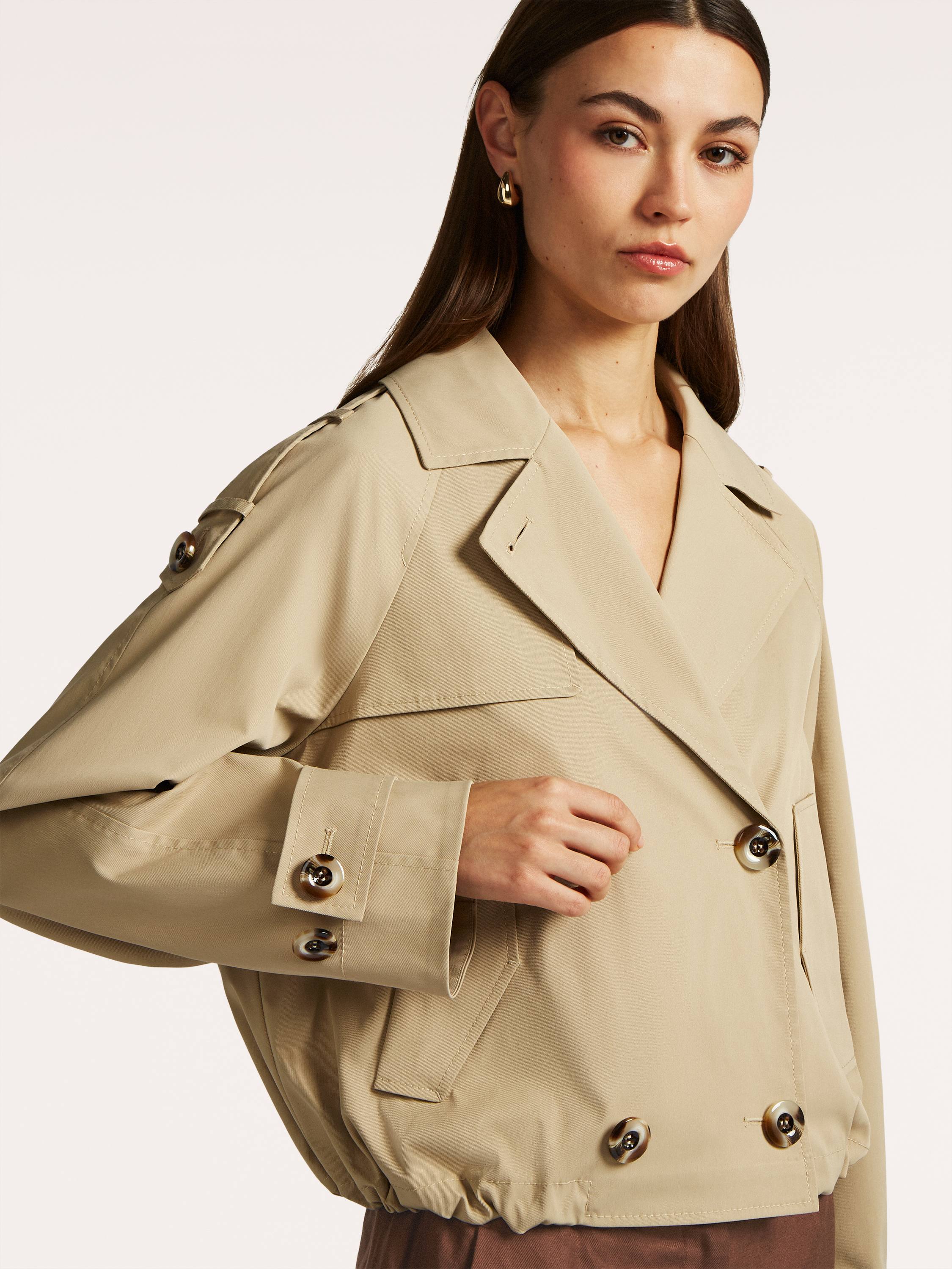 Joanny Short Trench