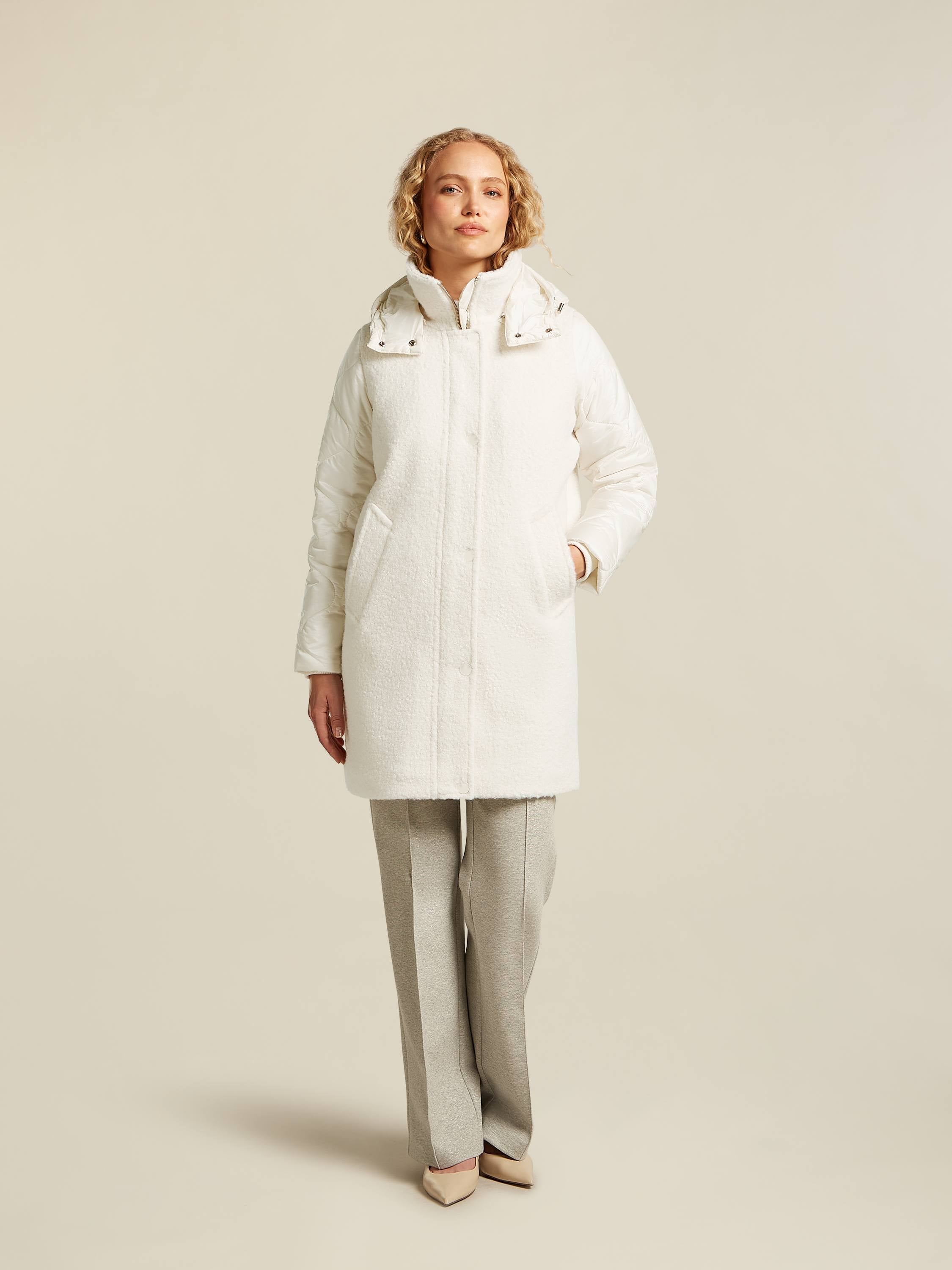 Jolia Coat