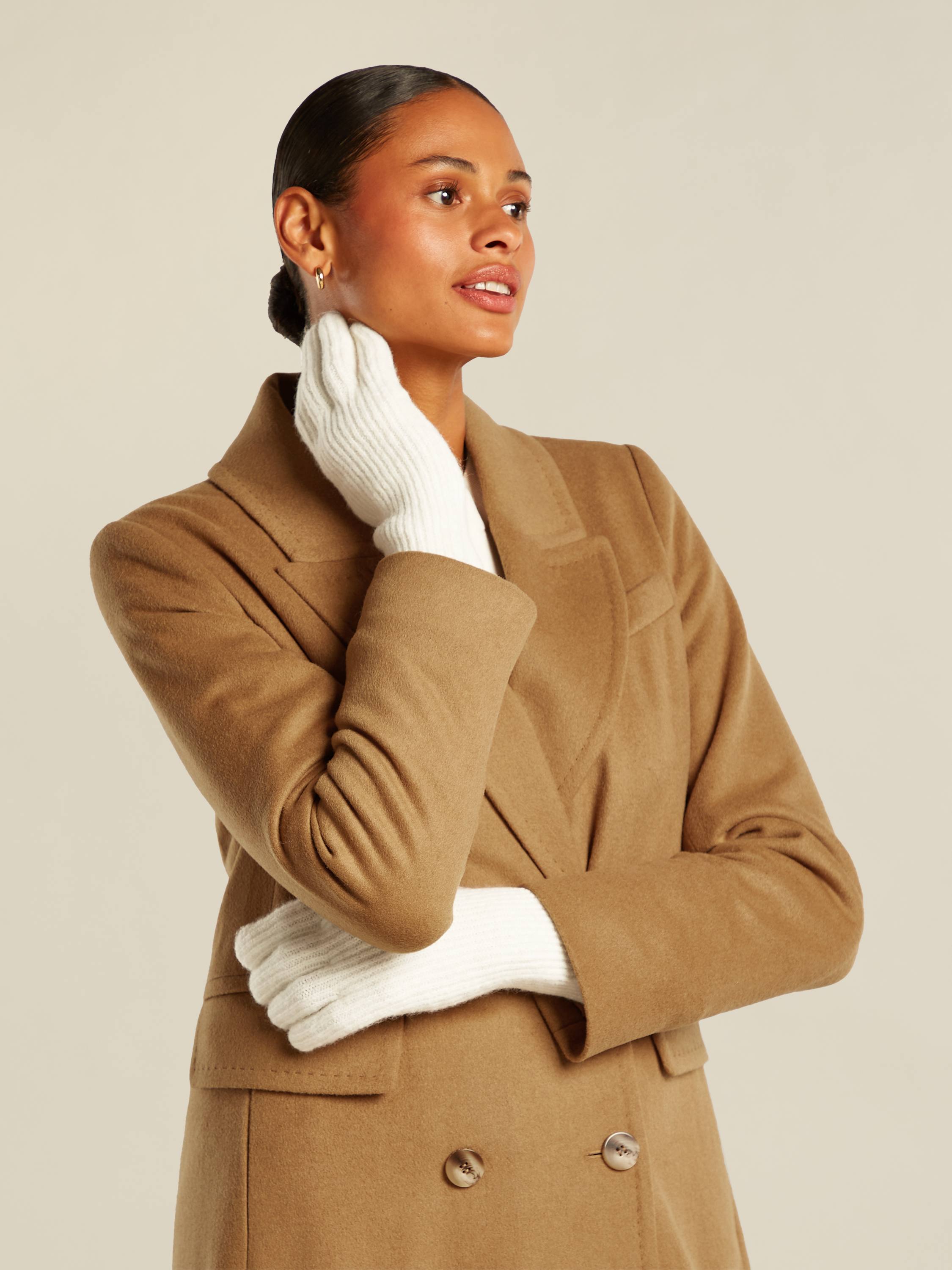 Liya Gloves