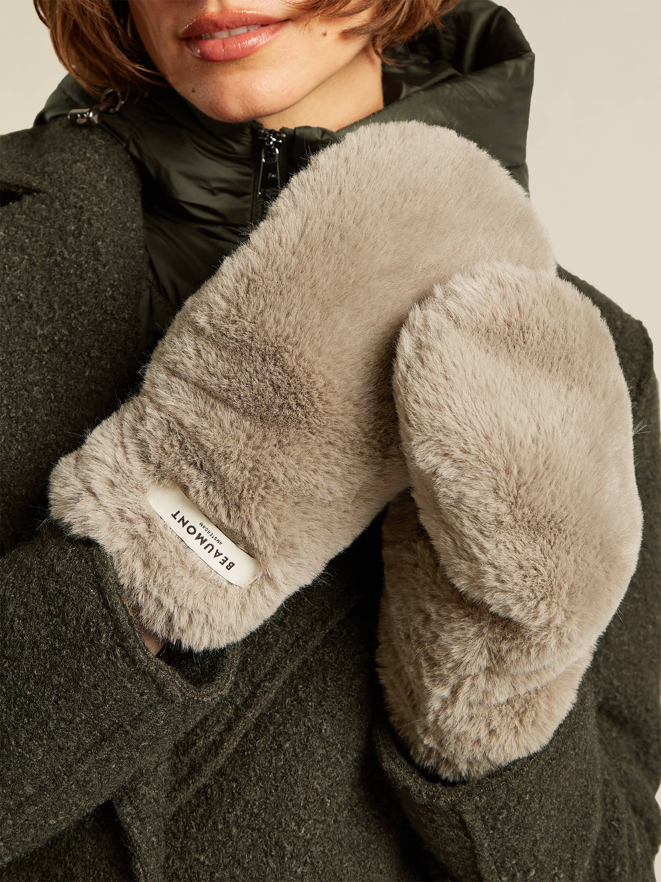 Mitty Gloves