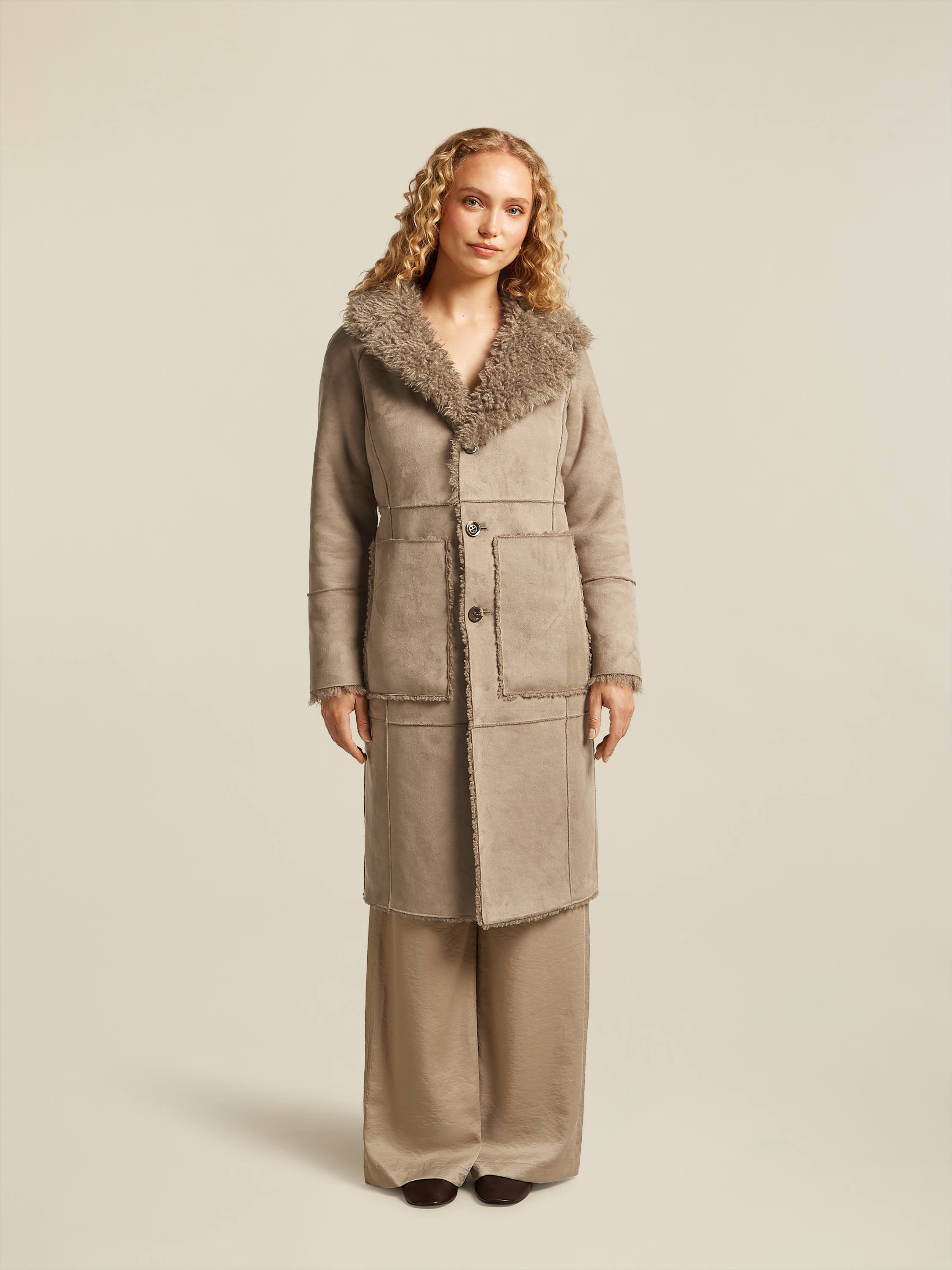 Valery Coat