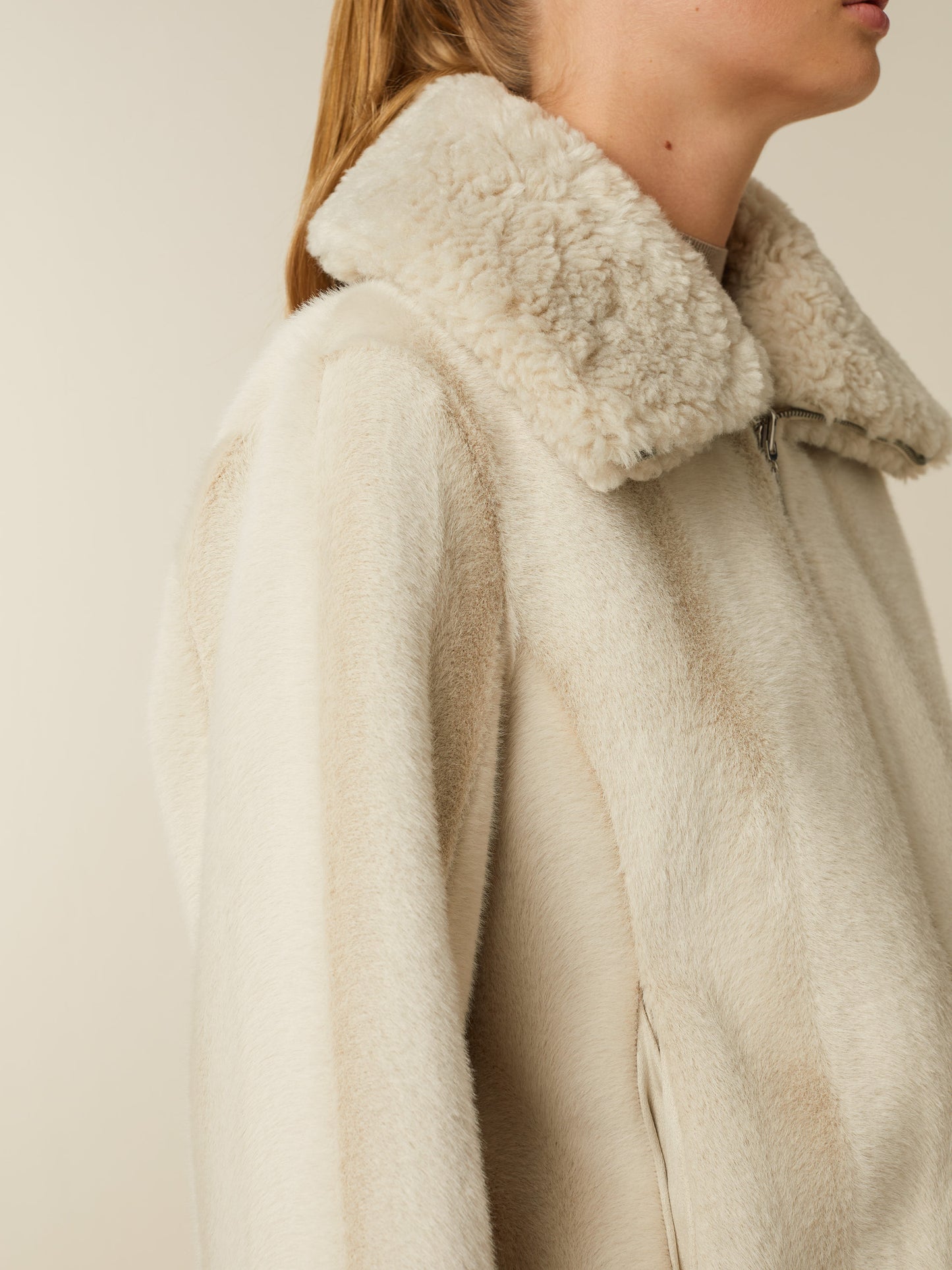 YUKI - Off white